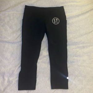 SoulCycle x LuluLemon leggings. Black, size 8. Pockets on side and zipper back.